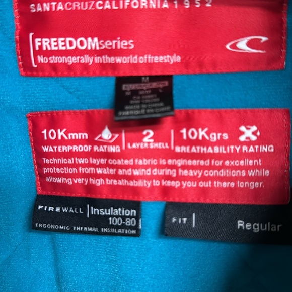 Ladies ski jacket. 10 Kmm waterproof rating, 2 layer shell, 10Kgrs breathable - Picture 2 of 8